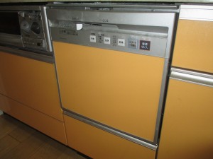 Panasonic　食器洗い乾燥機　NP-P45F1S1AA