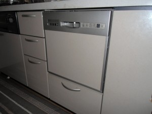 リンナイ　食器洗い乾燥機　RKW-403A-SV