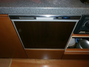 Panasonic　食器洗い乾燥域　　NP-45MS6S