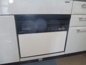 Panasonic 食器洗い乾燥機　NP-P60V1PKPK