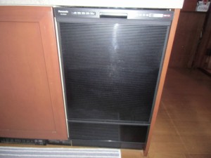 Panasonic　食器洗い乾燥機　NP-45RD6K