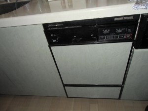 パナソニック　食器洗い乾燥機　NP-5500B