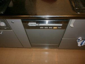 ナショナル　食器洗い乾燥機　NP-P45VD2S　