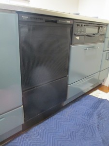 Panasonic製食器洗い乾燥機　NP-45RS6K