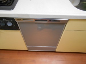 パナソニック製食器洗い乾燥機　NP-U45B2P1