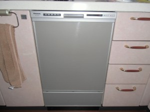 Panasonic製食器洗い乾燥機　NP-45VD6S