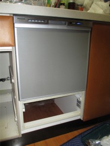 Panasonic製食器洗い乾燥機の交換工事　NP-45MS7S