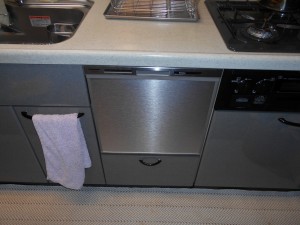Panasonic製食器洗い乾燥機 NP-45MS7S