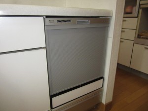 リンナイ製食器洗い乾燥機　RKW-404A-SV