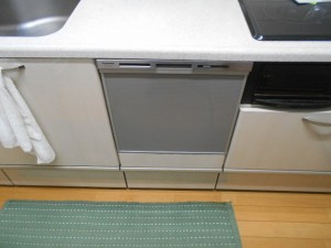 Panasonic製食器洗い乾燥機　NP-45MS7S