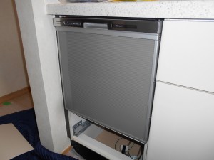 Panasonic製食器洗い乾燥機 NP-45MS8S