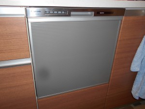Panasonic製食器洗い乾燥機 NP-45MS8S 　