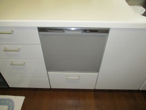 Panasonic製食器洗い乾燥機 NP-45MS8S