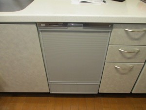 リンナイ製食器洗い乾燥機　RSW-SD401L　