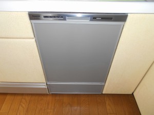 Panasonic製食器洗い乾燥機 NP-45MD8S