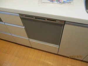 Panasonic製食器洗い乾燥機　NP-45VS7S　
