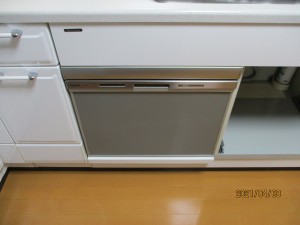 Panasonic製食器洗い乾燥機　NP-60MS8S