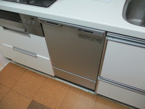 Panasonic製食器洗い乾燥機 NP-45MC6T