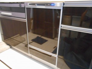 Panasonic製食器洗い乾燥機 NP-45MD9S