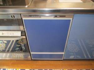 Panasonic製食器洗い乾燥機 NP-45MD9S