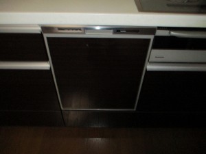 Panasonic製食器洗い乾燥機 NP-45MD9S