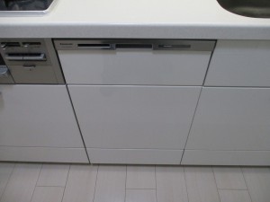 Panasonic製食器洗い乾燥機 NP-45MD9W