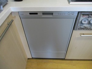 三菱製食器洗い乾燥機　 EW-45RD1SU