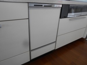 Panasonic製食器洗い乾燥機 NP-45MD1S
