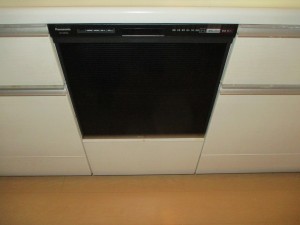 Panasonic製食器洗い乾燥機 NP-45RS9K