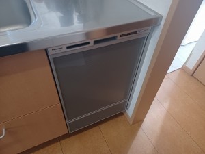 Panasonic製食器洗い乾燥機 NP-45RD9S