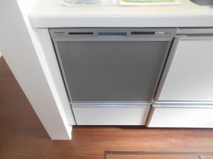 Panasonic製食器洗い乾燥機 NP-45RS9S