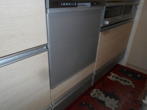 Panasonic製食器洗い乾燥機 NP-45MS9S